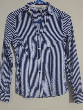 H&M Blue & White Vertical Stripe Button-Down Shirt